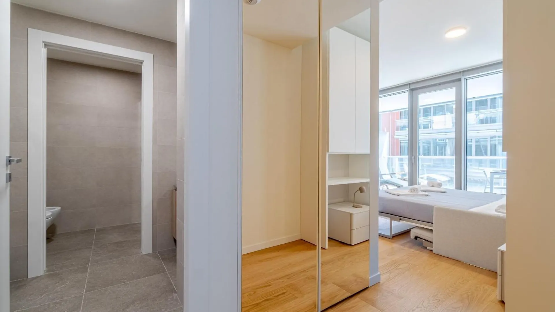 Apartment Genoa Waterfront Modern Suite